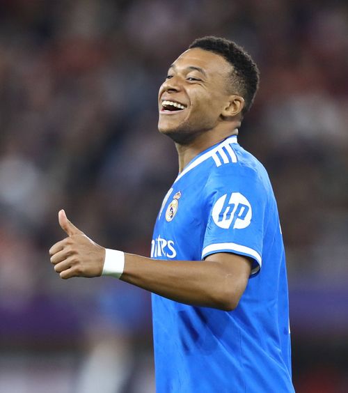 Mbappe e în istoria UCL  Starul lui Real Madrid,   hat-trick la foc automat  cu Olympiacos: performanța sa fabuloasă, depășită de un singur fotbalist