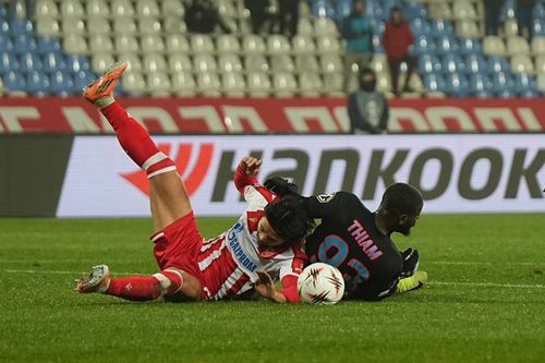 Steaua Rosie - FCSB, meci. FOTO GOLAZO