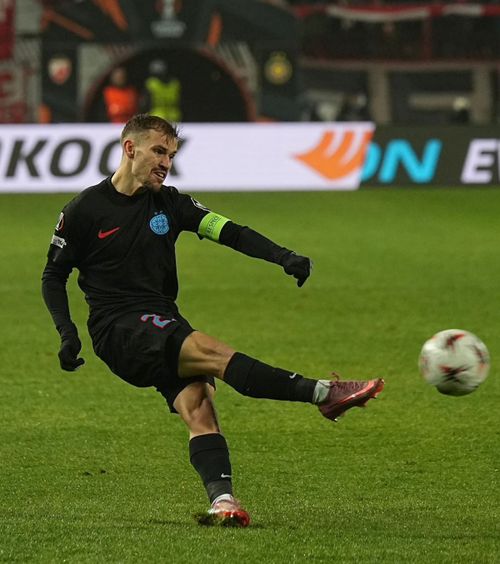 „Nu-mi explic ce s-a întâmplat”     Darius Olaru,  dărâmat după înfrângerea de la Belgrad: „Am fost doar la 10% din cât putem”