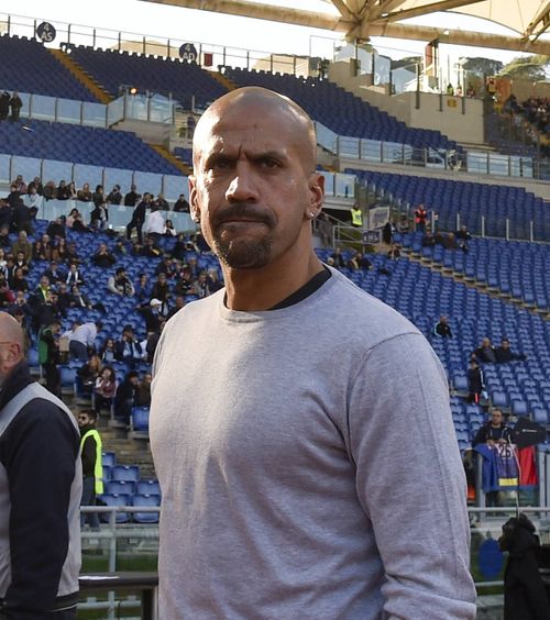 Veron, interzis 6 luni!     VIDEO.   Au refuzat să salute campioana și   au fost pedepsiți aspru!  Imaginile au făcut înconjurul lumii