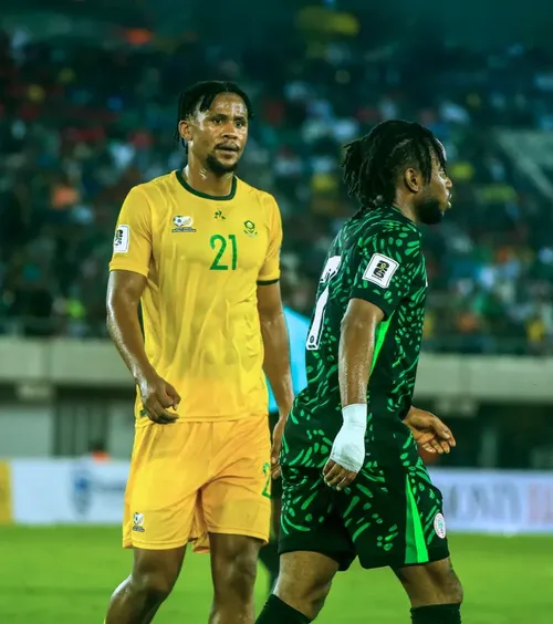 Ngezana, convocat la națională   Stoperul de la FCSB va participa la Cupa Africii »   Cât va lipsi  din lotul campioanei 