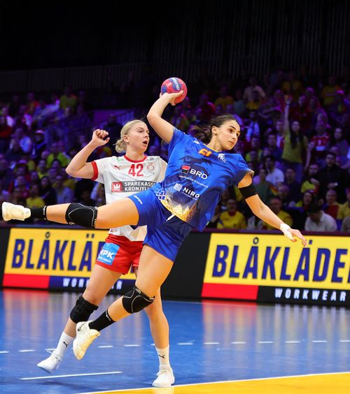 „Apărarea a fost șvaițer”  Un fost mare jucător român le critică pe „tricolore” după   înfrângerea cu Danemarca:  „Va fi greu cu Ungaria”