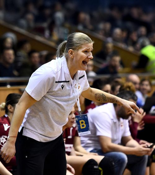 „Avem viitor!”  Una dintre cele mai bune handbaliste din istorie crede că   România poate bate Ungaria : „Le trebuie două lucruri”