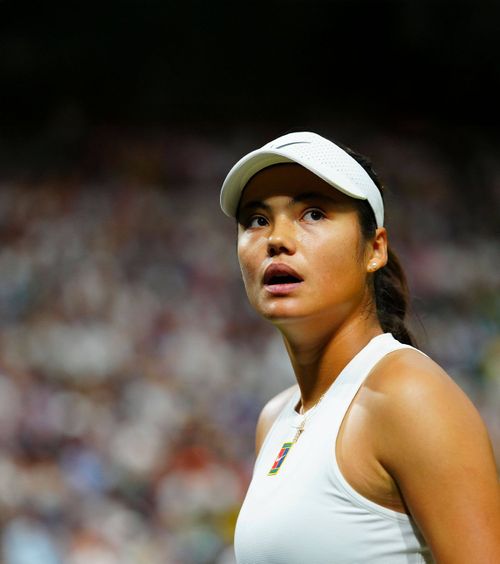 Emma Răducanu a trecut peste șoc   Jucătoarea de tenis își liniștește fanii:   „Sunt bine”  + Ce măsuri de siguranță și-a luat