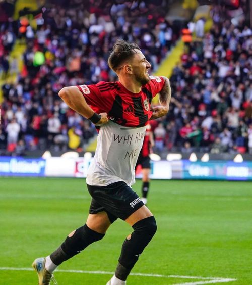 Sorescu, gol de senzație   Mijlocașul a reușit o execuție   splendidă  în Cupa Turciei 