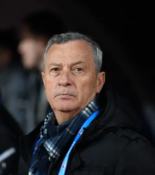 Revine în România?    Mircea Rednic  ar fi aproape să semneze cu o echipă din Liga 1 care se află într-o situație disperată