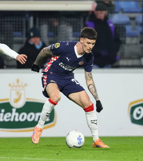 Dennis Man, decisiv!    VIDEO.  Momentul în care internaționalul român dă   o nouă pasă de gol  la PSV