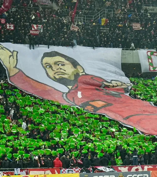 „Războiul” galeriilor    VIDEO.  Surpriza pregătită de „câini”:   „Un mesaj de sărbători...”  + Ultrașii de la FCSB le-au aflat planul!