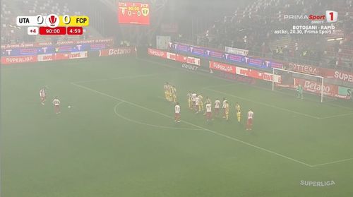 Golul lui Alin Roman din UTA - Petrolul 1-0 Foto captura ecran Prima Sport (6).jpg