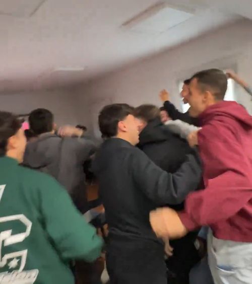 Efectul Barcelona    VIDEO:  Cum a reacționat o   micuță echipă din Spania,  după ce a aflat că va juca împotriva trupei lui Flick » Imaginile s-au viralizat