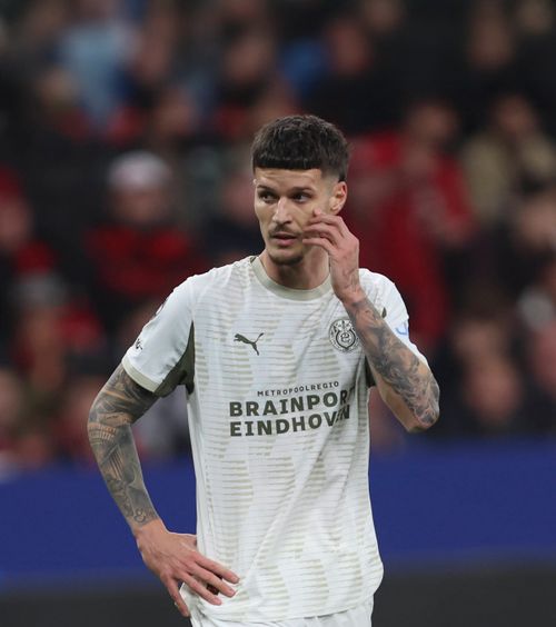 Dennis Man, doar rezervă cu Atletico  Antrenorul lui PSV și-a motivat   alegerea:  „Putea fi periculos”