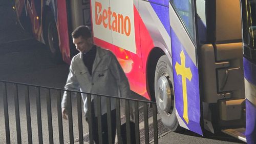 FCSB a ajuns la stadion (10).jpg