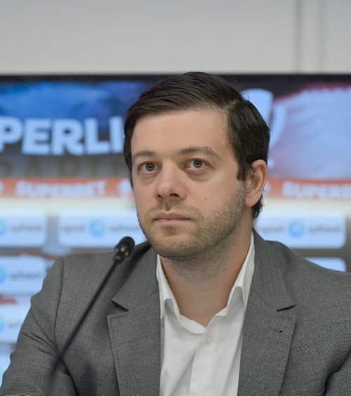 „Nu suntem respectați”   Victor Angelescu, atac dur după Rapid - Oțelul 0-2: „Execrabil!   Decizii dubioase , e bătaie de joc!”