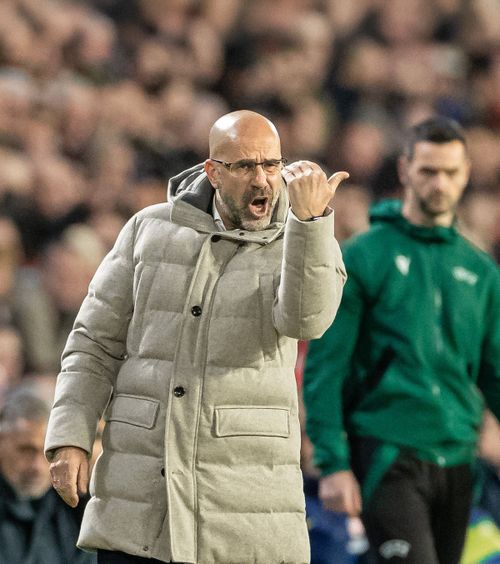 Bosz, un car de nervi!  Antrenorul a răbufnit după ce PSV a încasat   trei goluri de la o codașă  + Ce notă a primit Dennis Man