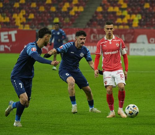 Dinamo - Metaloglobus, meci