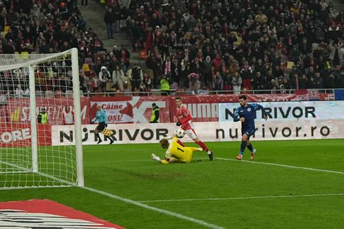 Dinamo - Metaloglobus, meci