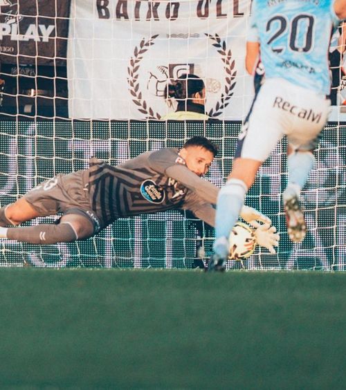 Nimeni nu trece de Radu    Portarul naționalei a apărat un penalty  la Celta - Bilbao 2-0. Mai tare ca Nico Williams!