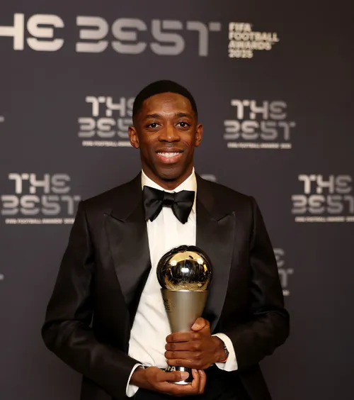 Cum au votat românii la FIFA The Best    Selecționerii, căpitanii  naționalelor, jurnaliștii și fanii au ales campionii 2025. La media, a votat GOLAZO.ro