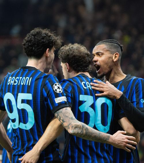 Dorit de Barcelona   Liderul apărării lui Cristi Chivu   ar putea semna  cu formația catalană 