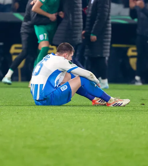 Blestemul „2-0”  Eliminarea șocantă a Craiovei din Conference intră pe lista   marilor coșmaruri europene   ale echipelor românești