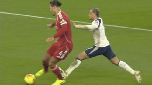 Xavi Simons, eliminat în Tottenham - Liverpool Foto captura X.jpg