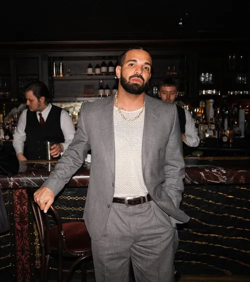 A pariat pe Jake Paul și a pierdut!  Drake a irosit o   sumă uriașă  la meciul câștigat de Anthony Joshua!