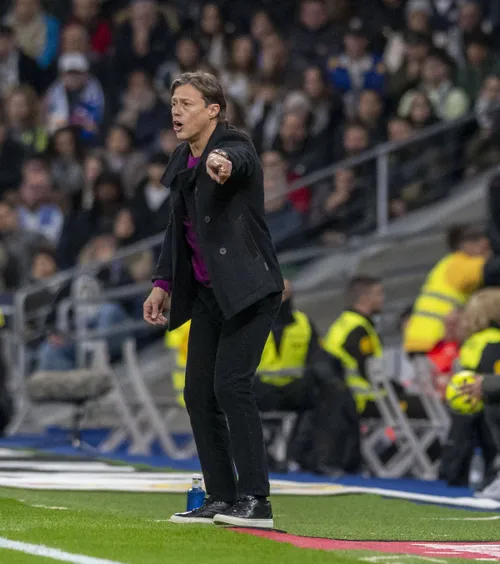 „Cereți înregistrările!”  A venit la conferință și a vorbit 10 minute   despre arbitraj:  „Îmi fierbe sângele, transformă sportul în autoritarism”