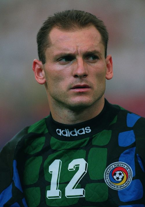 „M-a văzut și așa a rămas”  Bogdan Stelea spune cum s-a ales cu   porecla «Arnold»:  „Așa mi-a zis Corneliu Vadim Tudor”