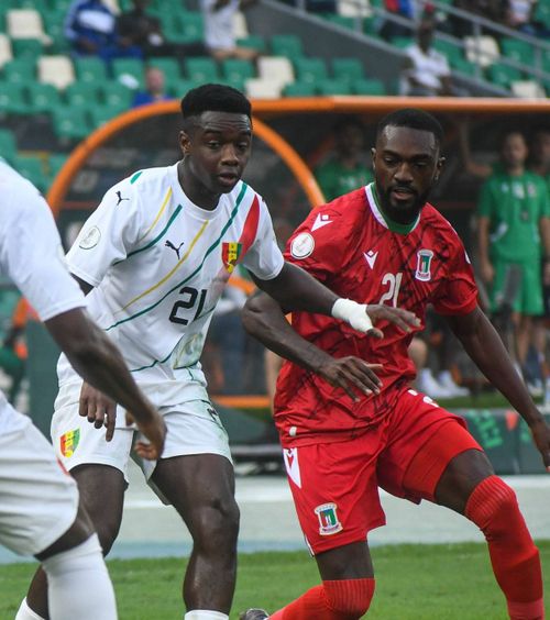 Nebunie la Cupa Africii    VIDEO.  Conduceau cu   1-0 în minutul 90+4,  apoi a urmat dezastrul cu jucătorul din Liga 1 pe teren