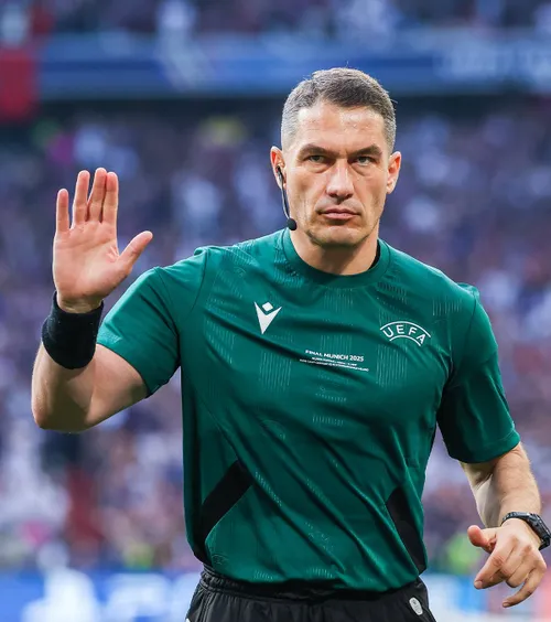 Istvan Kovacs, în elita mondială  Poziția ocupată de român în   topul celor mai buni arbitri  din 2025