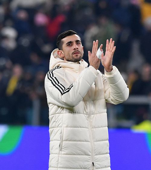 Aproape de Genoa  Mutarea dorită de echipa lui Șucu depinde de decizia lui   Juventus