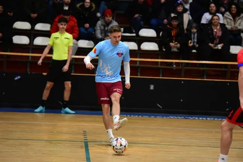 Noua apariție a lui Louis Munteanu, după scandalul cu tricoul de la FCSB. Foto: Facebook/CSM Vaslui