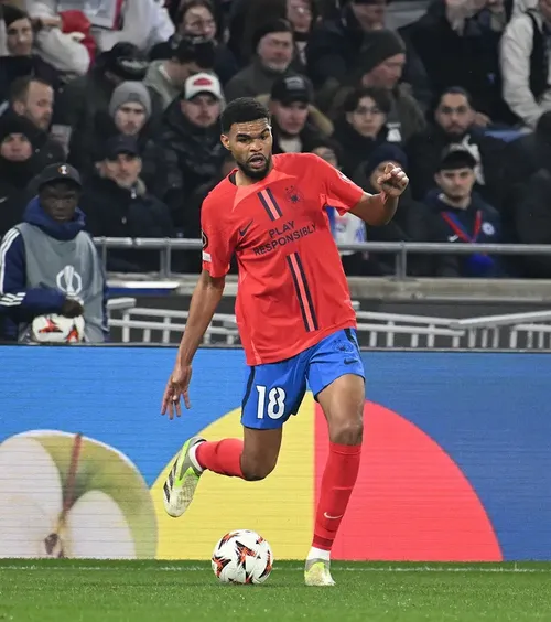 Mesaj pentru FCSB    Malcom Edjouma,  prima reacție după despărțirea de campioană: „Plec cu capul sus”