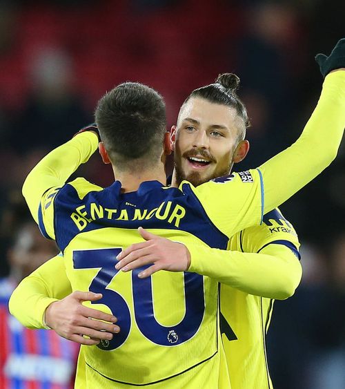 „A făcut un pas uriaș!”  Antrenorul lui Tottenham a fost întrebat de Drăgușin.   Ce a spus legat de zvonurile plecării românului