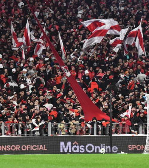 Real Madrid nu a prins podiumul   „Galacticii”, surclasați de o echipă din   Argentina