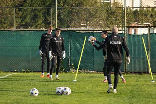 Rapid, antrenament în cantonamentul din Antalya (FOTO: Iosif Popescu / GOLAZO.ro)