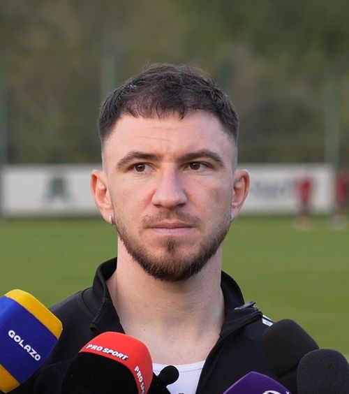  „Am renunțat la nuntă pentru Mondial!”    VIDEO.  Colegii îl ridiculizează, dar e convins că   România se califică:  „Ce concediu? Totul pentru acest vis”