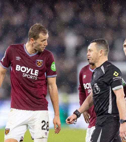 „Am crezut că e ligă de războinici”  Tomas Soucek,   ironii la adresa Premier League,  după ce Nottingham a primit penalty, pe finalul meciului cu West Ham