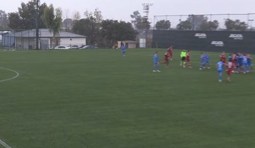 Încăierare generală la meciul U Craiova - VFB Stuttgart 2 Foto captura Youtube .jpeg