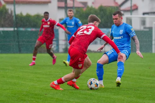 Universitatea Craiova - VfB Stuttgart II, amical în Antalya (FOTO: Facebook @ Universitatea Craiova)