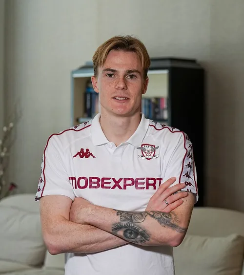 „Îți iese totul automat”    Secretul lui Tobias Christensen,  mintea limpede a Rapidului: „Incredibil de importantă”. Visul său, Haaland și Norvegia