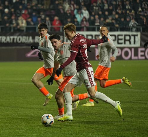 Rapid - Metaloglobus FOTO Iosif Popescu (GOLAZO.ro)