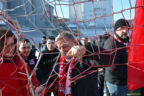 A început demolarea stadionului Dinamo FOTO Raed Krishan/GOLAZO.ro