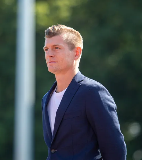 „Așa se întâmplă la Real Madrid”  Toni Kroos, despre furia fanilor la adresa lui Vinicius și Bellingham:   „Un jucător care nu e huiduit pe Bernabeu nu e bun”