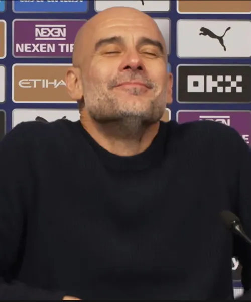 „De ce mă întrebi asta?”    VIDEO+FOTO.   Guardiola,   reacție stranie  la conferință » Ce a făcut când a fost întrebat de penalty-ul neacordat pentru City