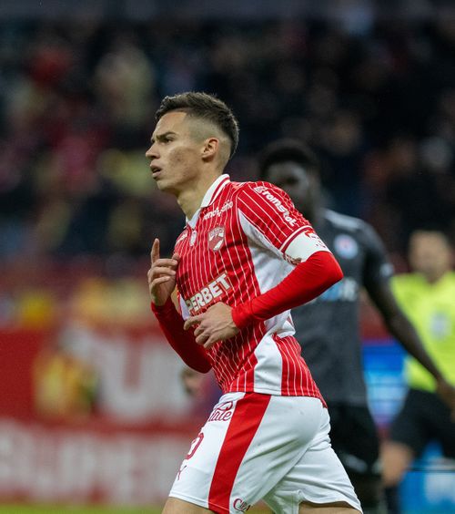 „Sunt mândru de el”  Florentin Petre, laude pentru   Cătălin Cîrjan:  „El e liderul echipei” + A mai remarcat alți trei jucători de la Dinamo