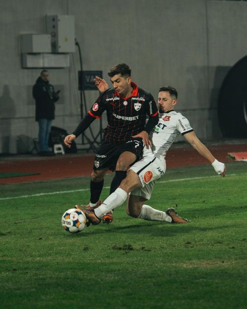 Hermannstadt - Dinamo 1-2 FOTO FB Dinamo (6).jpg