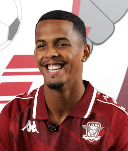 „Mi-a spus: «Nu sta pe gânduri, frate!»”    Talisson  povestește cum a ajuns la Rapid + promisiunea făcută fanilor din Giulești: „La asta vă puteți aștepta”