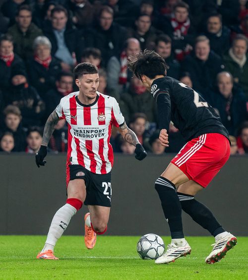 Man, între „remarcabil” și „anonim”!  Cum a fost prima sa participare în Liga Campionilor la PSV.   De ce l-a schimbat Bosz la pauză cu Bayern   