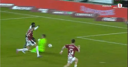Faza penalty-ului din Rapid - U Cluj 0-2